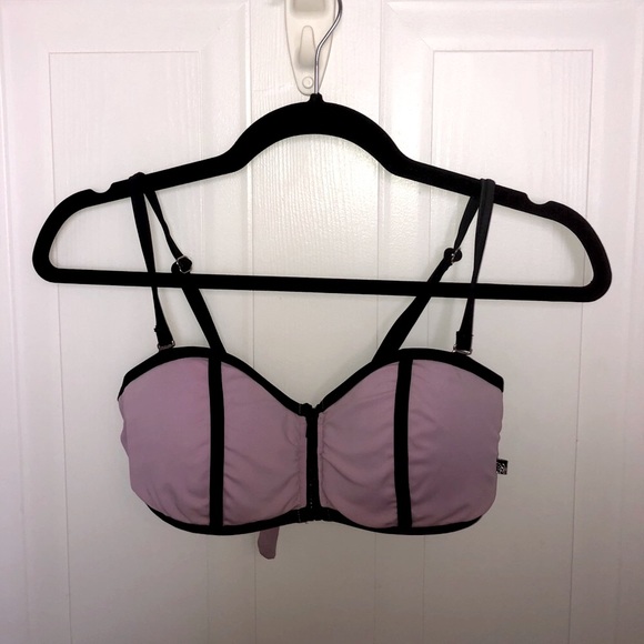La Vie en Rose Bathing Suit Top - Picture 1 of 5